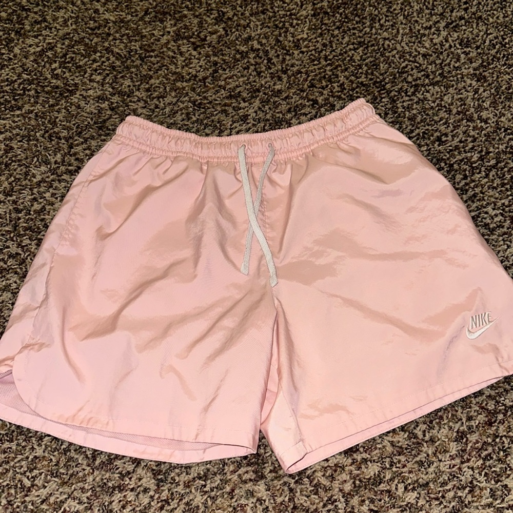 Nike Men’s Club Shorts